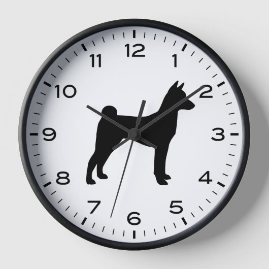Horloge Silhouette de Chien Basenji avec chiffres et minut (Recto)