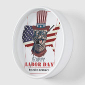 Horloge Simple Elegant Labor Day avec drapeau américain (Angle)