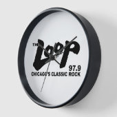 Horloge The Loop 97.9 FM Chicago's Rock Classique (Angle)