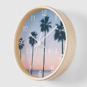 Horloge Tropical Pastel ombre Pink & Blue Palm Tree Sunset (Angle)