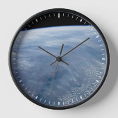 Horloge Une Bombe De Fumée Sur L'Afrique Tropicale Du Sud. (Recto)