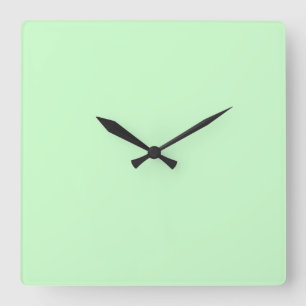 Horloge verte de la menthe de neige