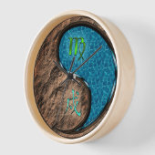 Horloge Vierge & Chien d'Eau (Angle)
