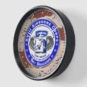 Horloge XVIII Corps aéroporté (Angle)