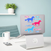 Horse Girl Sticker (Laptop op bureau)