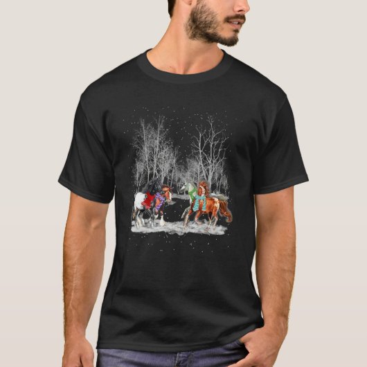 Horse Scarf Winter Christmas Tree Xmas Forest Snow T-shirt (Voorkant)