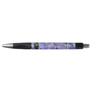 Hortensia bleu avec l'Emmy blanc de stylo de