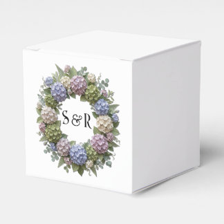 Hortensia Krans Monogram Trouwgunst Doos Bedankdoosjes