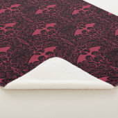 HOSE OF THE DRAGON Red Dragon Filigree Pattern Sherpa Deken (3/4)