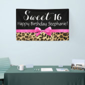 Hot Pink Bow-luipaard Afdruk Sweet 16-jarig feest Spandoek (Beurs)