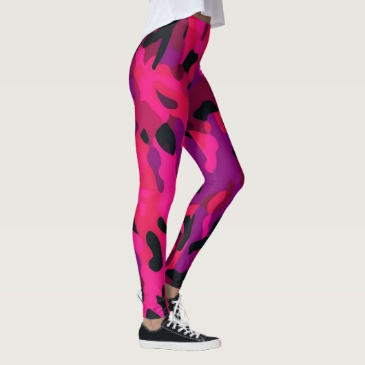 Hot Pink Camo Leggings - Unique Camo Pattern (Droite)