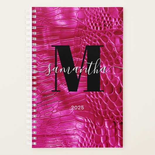 Hot Pink Faux Leather Signature Monogram 2025 Planner (Voorkant)