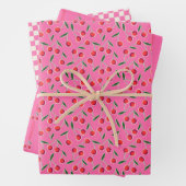 Hot Pink Funky Retro Berry Cherry en Checkers Inpakpapier Vel (In situ)
