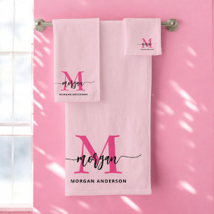 Hot Pink Modern Script Girly Monogram Naam Bad Handdoek