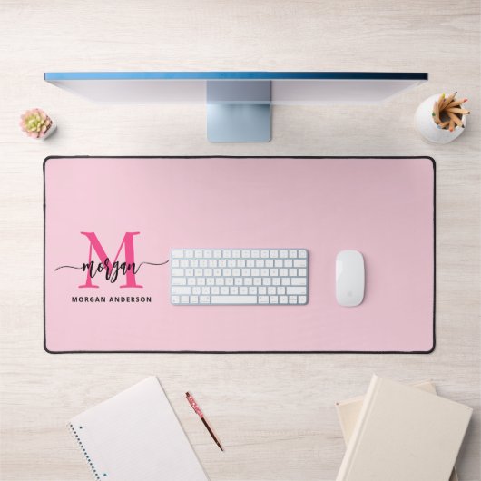 Hot Pink Modern Script Girly Monogram Naam Bureaumat (Kantoor 1)
