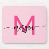 Hot Pink Modern Script Girly Monogram Naam Muismat (Voorkant)