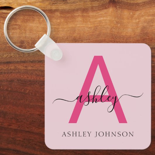 Hot Pink Modern Script Girly Monogram Naam Sleutelhanger (Voorkant)