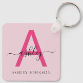 Hot Pink Modern Script Girly Monogram Naam Sleutelhanger (Achterkant)