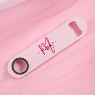 Hot Pink Modern Script Girly Monogram Naam Speed Flessenopener