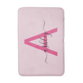 Hot Pink Monogram Dorm Room voor meisjes Badmat (Voorkant Verticaal)