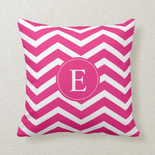 Hot Pink White Chevron Monogram Kussen