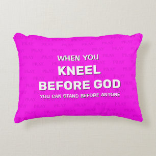 Hot-roze KNEEL VÓÓR GOD Prayer Accessoire Pillow Accent Kussen