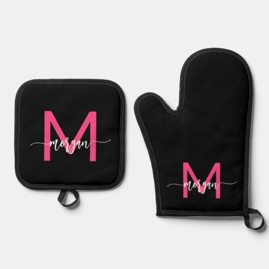 Hot Roze Zwart Monogram Meisje Keuken Script Ovenwant & Pannenlap Set (Voorkant)