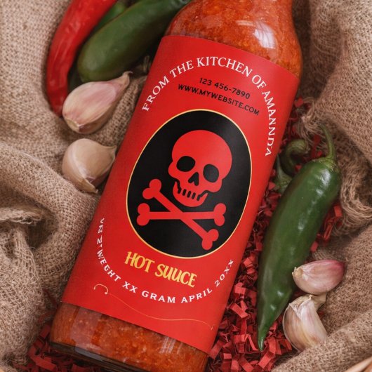 Hot sauce with skull on label wijn etiket