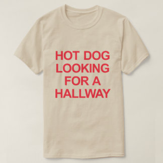 HOTDOG OP ZOEK NAAR EEN HAL T-SHIRT