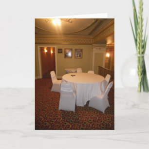 Hotel Duluth Overdekte Stoelen & Tafels Hallowe’en Kaart