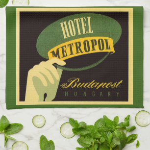 Hotel Metropol Boedapest Hongarije Bediendenhoed Theedoek