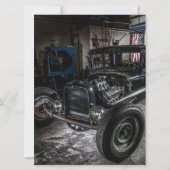 Hotrod dans une invitation au garage (Devant)