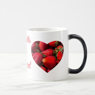 Hottie Sweet Heart Strawberry gepersonaliseerd Magische Mok