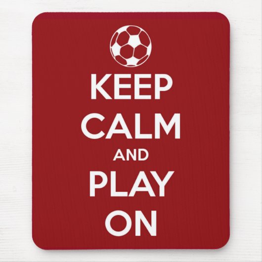 Hou kalm en speel op rood muismat (Voorkant)