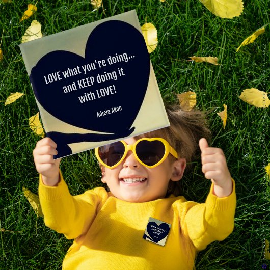 HOU VAN wat je doet Button - Adiela Akoo