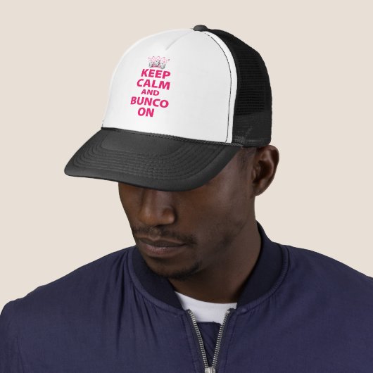 Houd Calm en Bunco op Ontwerp Trucker Pet (In situ)