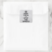 Houd kalm en houd Spread tegen Vierkante Sticker (Tas)