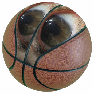 Houd uw ogen op Basketball Basketbal