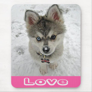 Houd van Siberische Husky Puppy Hond In Sneeuw Mui Muismat