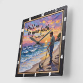 Houd vast aan je geloof. 1 Timoteüs 1:19 Vierkante Klok (Hoek)