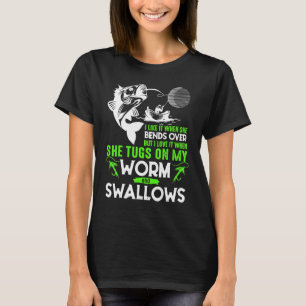 Houdt ervan als ze aan mijn versleten vist en slik t-shirt