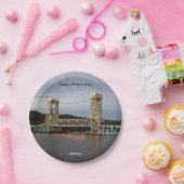 Houghton Hancock Bridge bij schemerpapier bord (Feest)