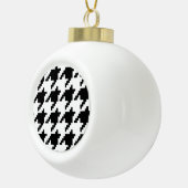 Houndstooth Check Patroon met 8 bits Pixel Keramische Bal Ornament (Rechts)