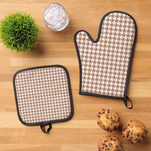 Houndstooth Patroon Mocha Mousse en wit Ovenwant & Pannenlap Set (Top down)