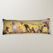 House and Home Pet Cats and Dogs Body Pillow Lichaamskussen (Achterkant)