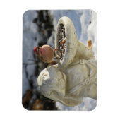 House Finch on Rabbit Bird Feeder Magneet (Verticaal)