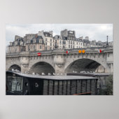 Houseboot nabij Pont Neuf - Parijs, Frankrijk Poster (Voorkant)