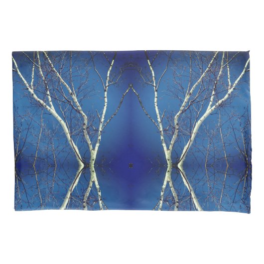 Housse D'oreillers Birch Tree blanc contre le ciel bleu Abstrait (devant)