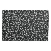 Housse D'oreillers Blanc sur noir | Motif d'étoiles d'impression Lino (Dos-gauche)