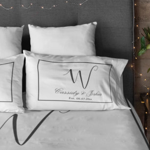 Housse D'oreillers Cadeau de mariage élégant et moderne avec monogram